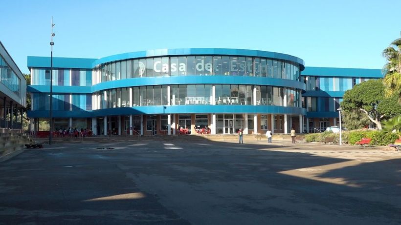 Edificio Casa del Estudiante Universidad de Almería