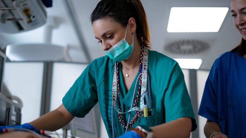 Enfermera en un hospital