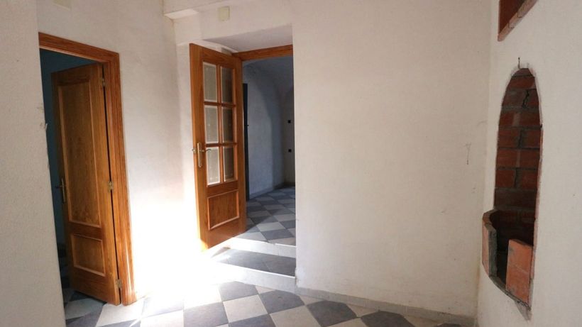 Pasillo de la vivienda en venta de Unicaja