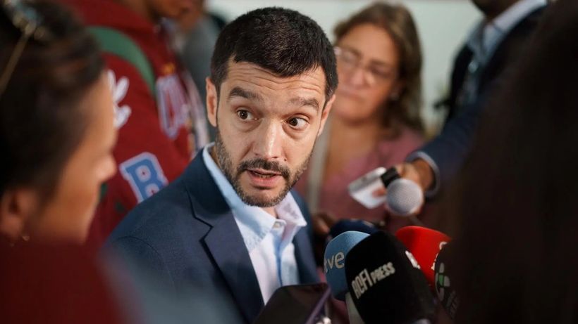 El ministro Pablo Bustinduy