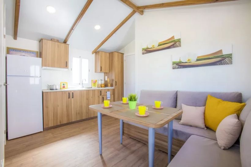 Cocina de la casa prefabricada | Alucasa