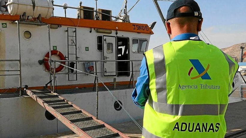 vigilante aduanas