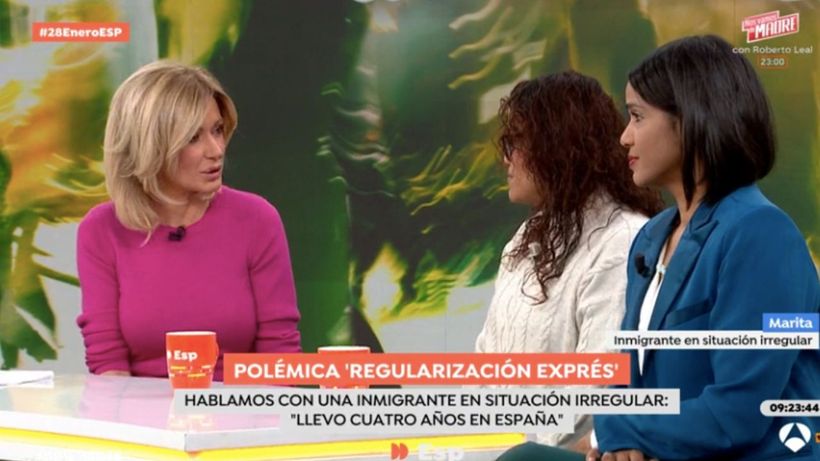 Marita, junto a Susanna Griso. 'Espejo Público'.