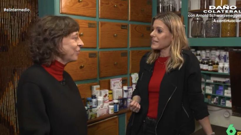 Esperanza Nieto y la reportera del  programa. (La Sexta).