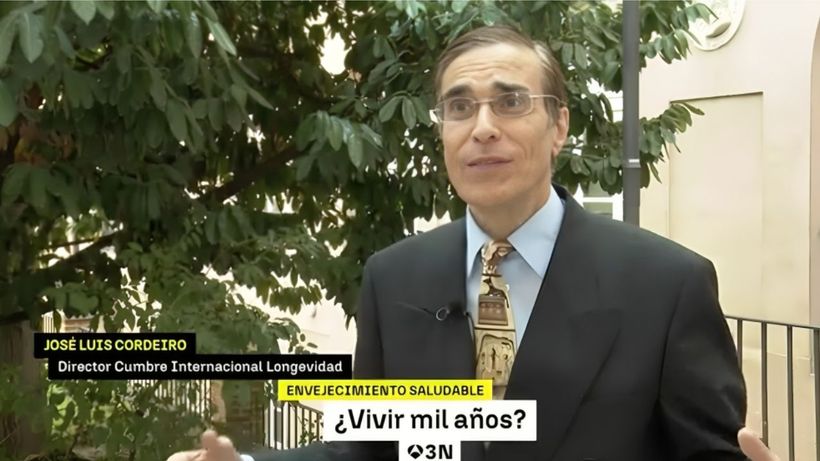 El especialista, durante la entrevista ('Antena 3 Noticias')