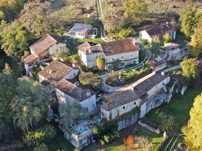 una imagen de la aldea