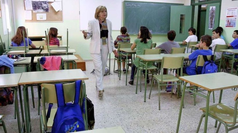 una maestra de infantil y sus alumnos