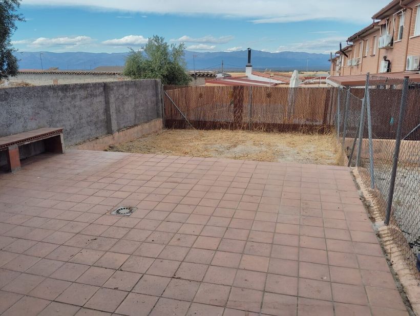 Patio de la vivienda en venta de CaixaBank | Building Center 