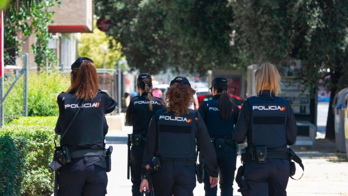Agentes de la Policía Nacional