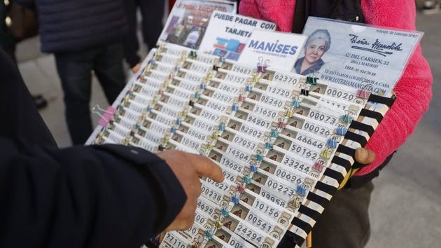 Diferencias entre la Lotería Nacional y la Lotería de Navidad: ¿con cuál se gana más?