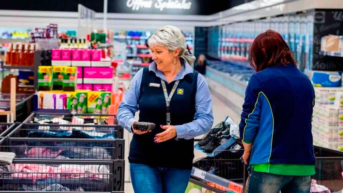 Aldi ofrece empleo para mayores de 50 años con contrato indefinido y un salario de 1.308 euros mensuales