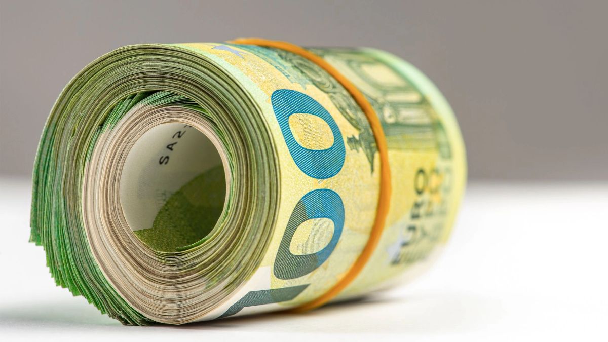 Salario Mínimo Interprofesional (SMI) 2025 en España Salario Mínimo Interprofesional (SMI) 2025 en España