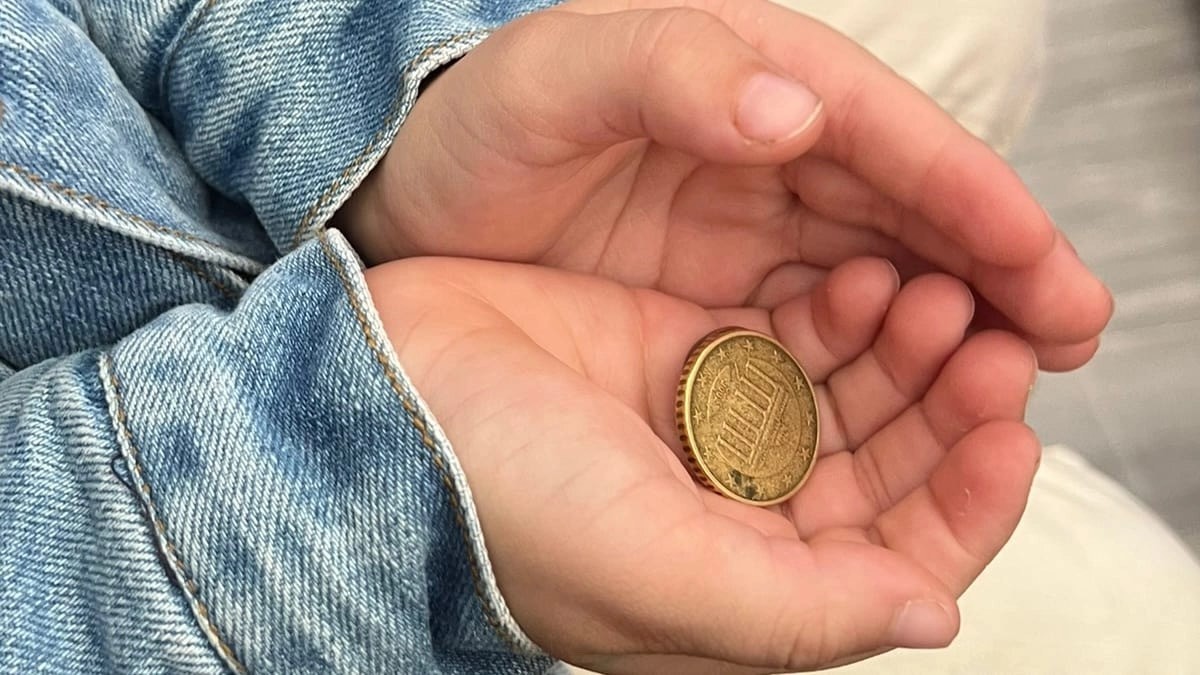 La Seguridad Social da un extra de 227 euros al mes a estas familias con hijos: requisitos y cómo solicitarlo