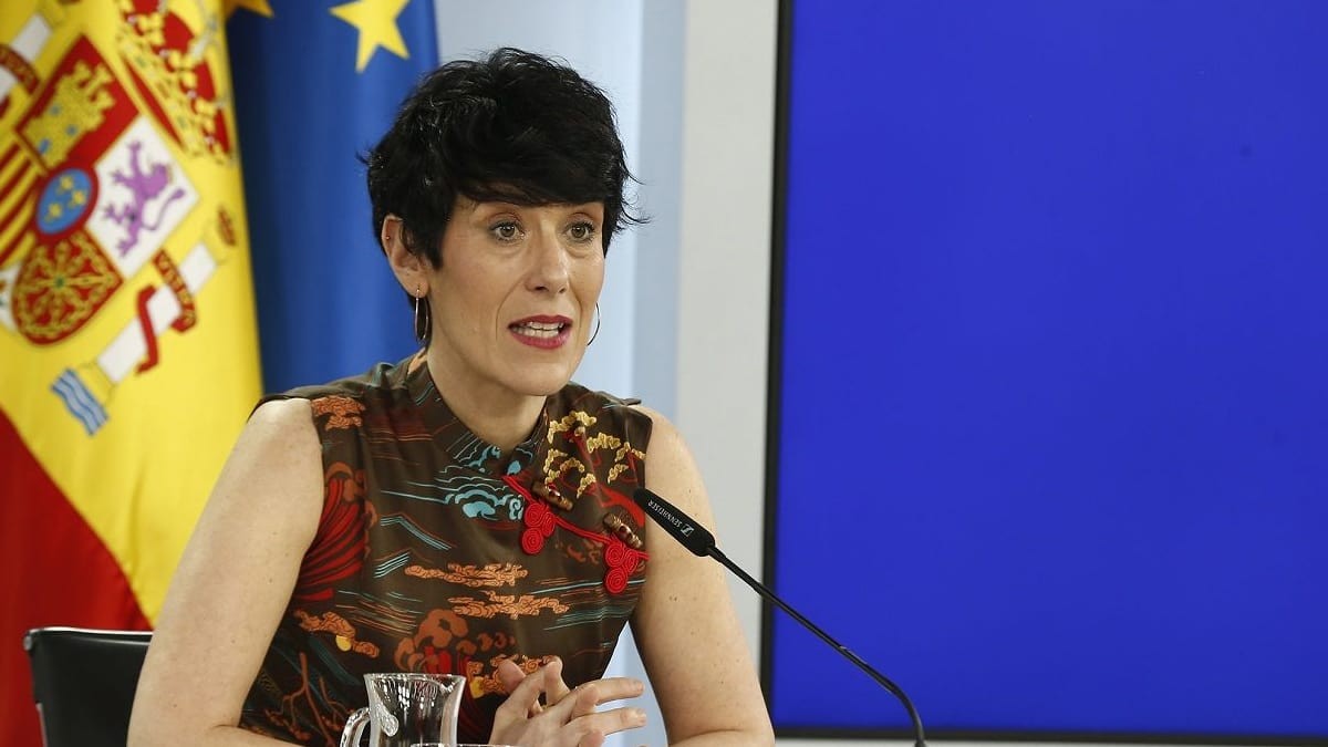 La ministra de Inclusión, Seguridad Social y Migraciones, Elma Saiz