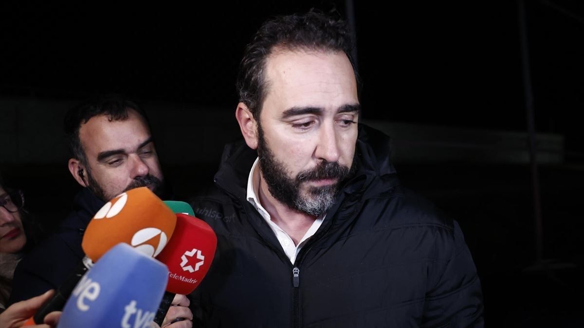 Víctor de Aldama a su salida de la cárcel Quién es Víctor de Aldama: el nexo corruptor del ‘caso Koldo’ que amenaza al Gobierno