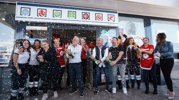 ¿Cuánto me tiene que tocar en la Lotería de Navidad para poder jubilarme?