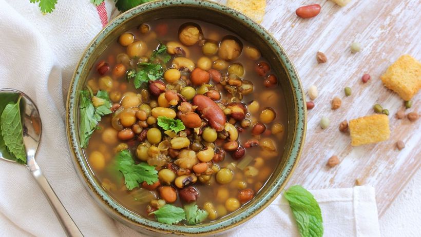 Cocido de garbanzos.