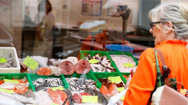 El IPC modera la inflación en abril hasta el 2,2 % tras el descenso del gas, la electricidad y los carburantes