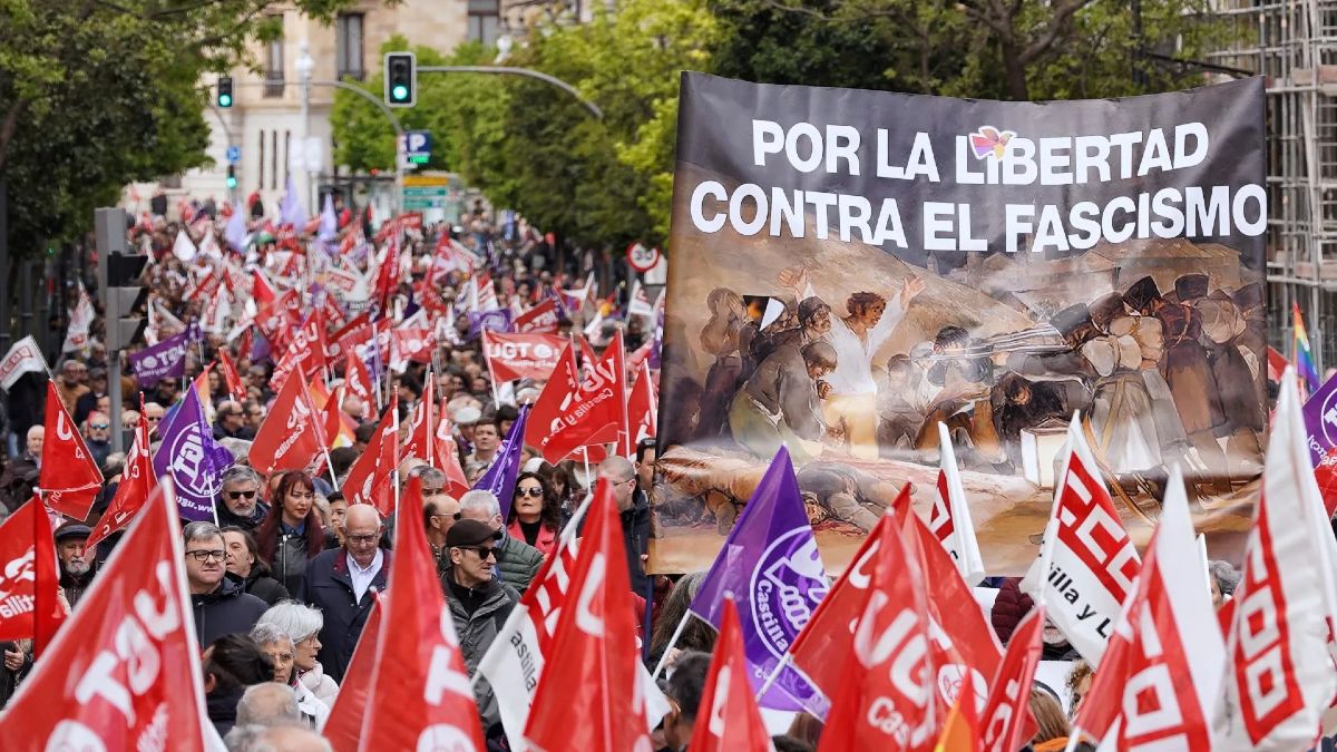 Los sindicatos españoles exigen reducción de jornada y subida salarial en un Primero de Mayo marcado por la amenaza global