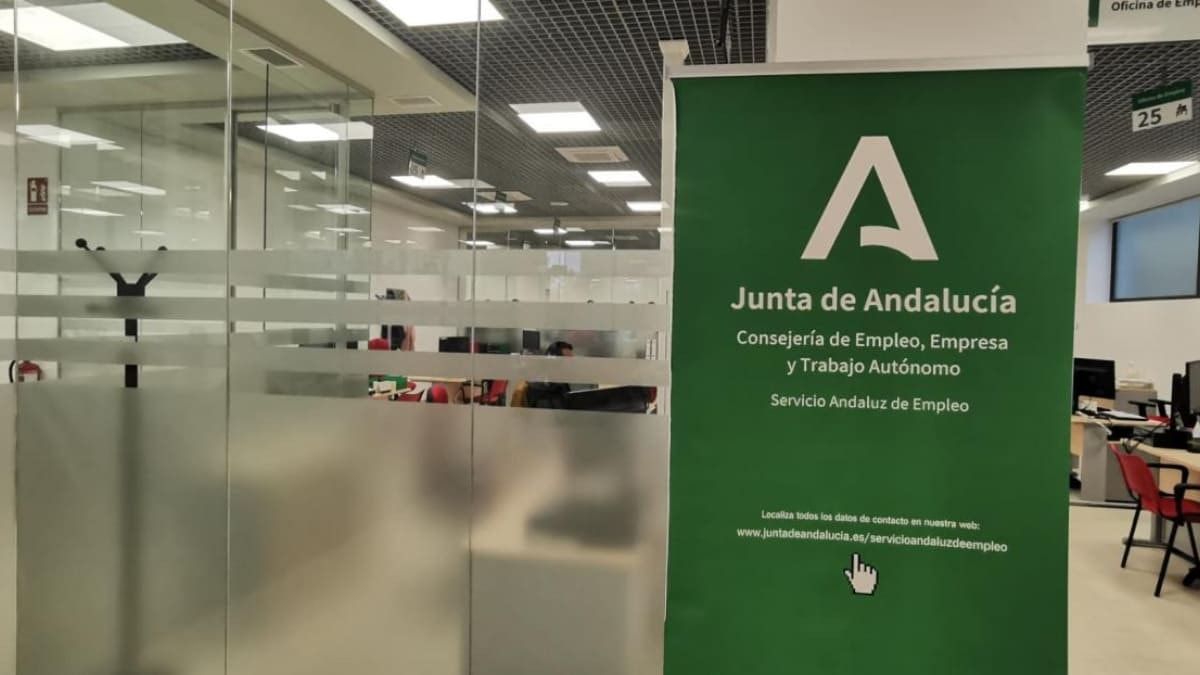 Oficina del Servicio Andaluz de Empleo (SAE) Oficina del Servicio Andaluz de Empleo (SAE)