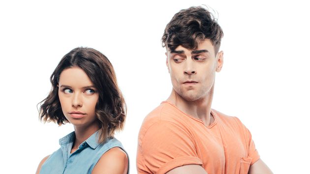 Qué significa que una persona siempre se calle para evitar conflictos, según la psicología