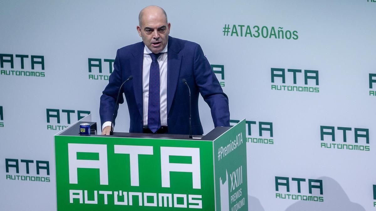 Presidente de ATA, Lorenzo Amor, durante un acto de aniversario. Lorenzo Amor, presidente de ATA