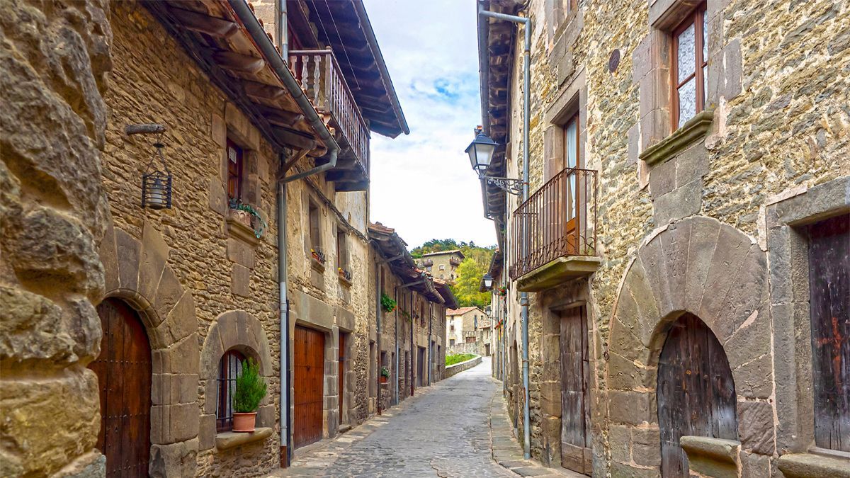 Imagen del pueblo medieval Imagen del pueblo medieval
