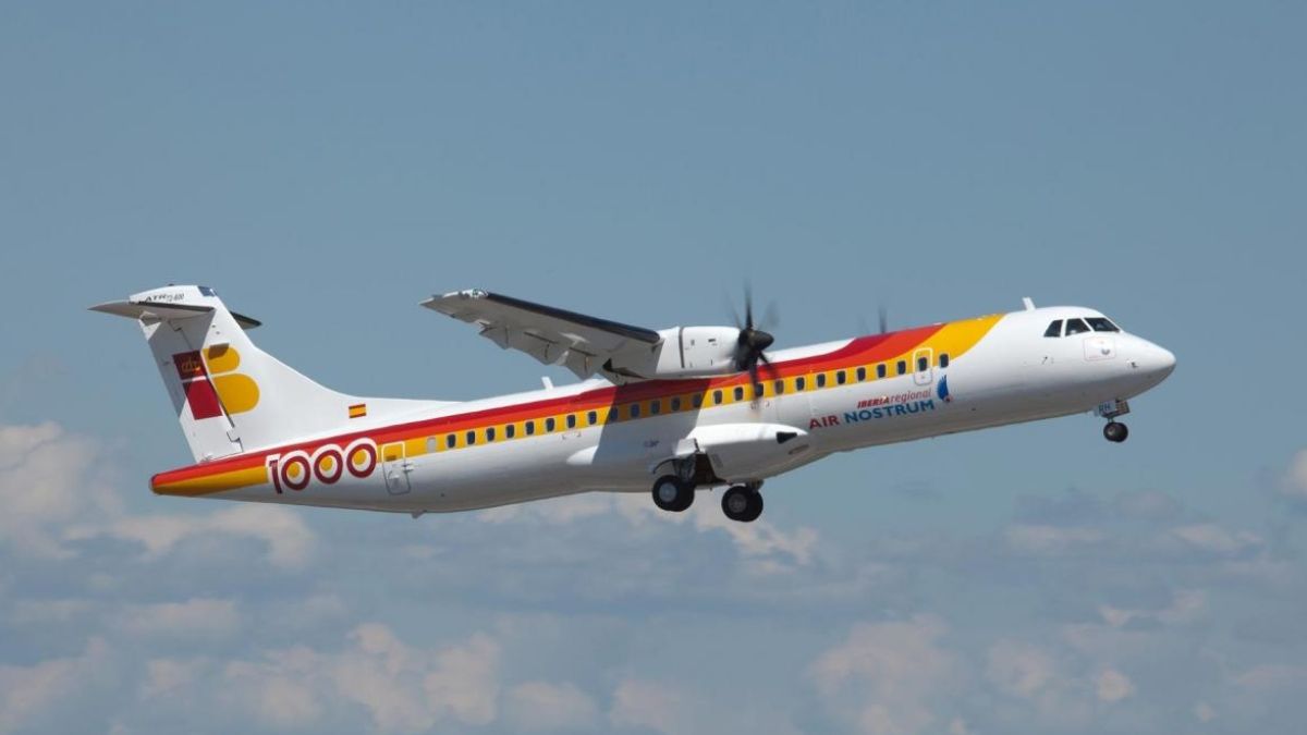 Un avión de Air Nostrum con turbohélices. Avión