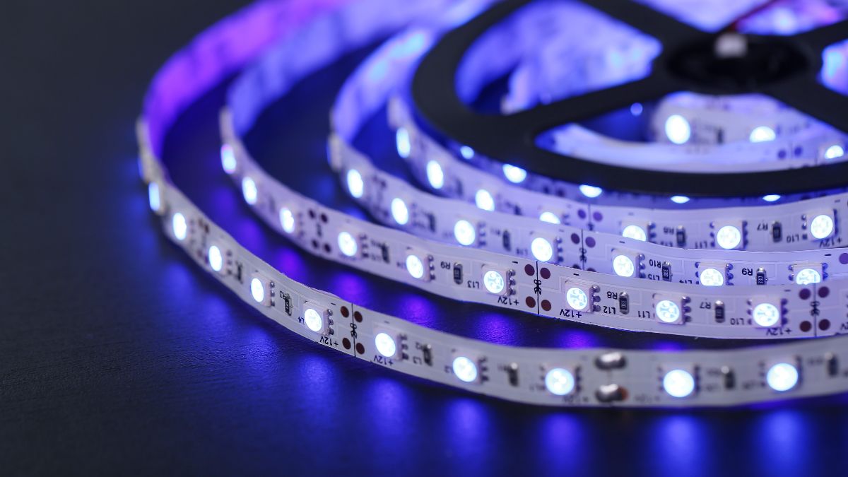 Precio de la luz viernes, 16 de mayo de 2025 tira led