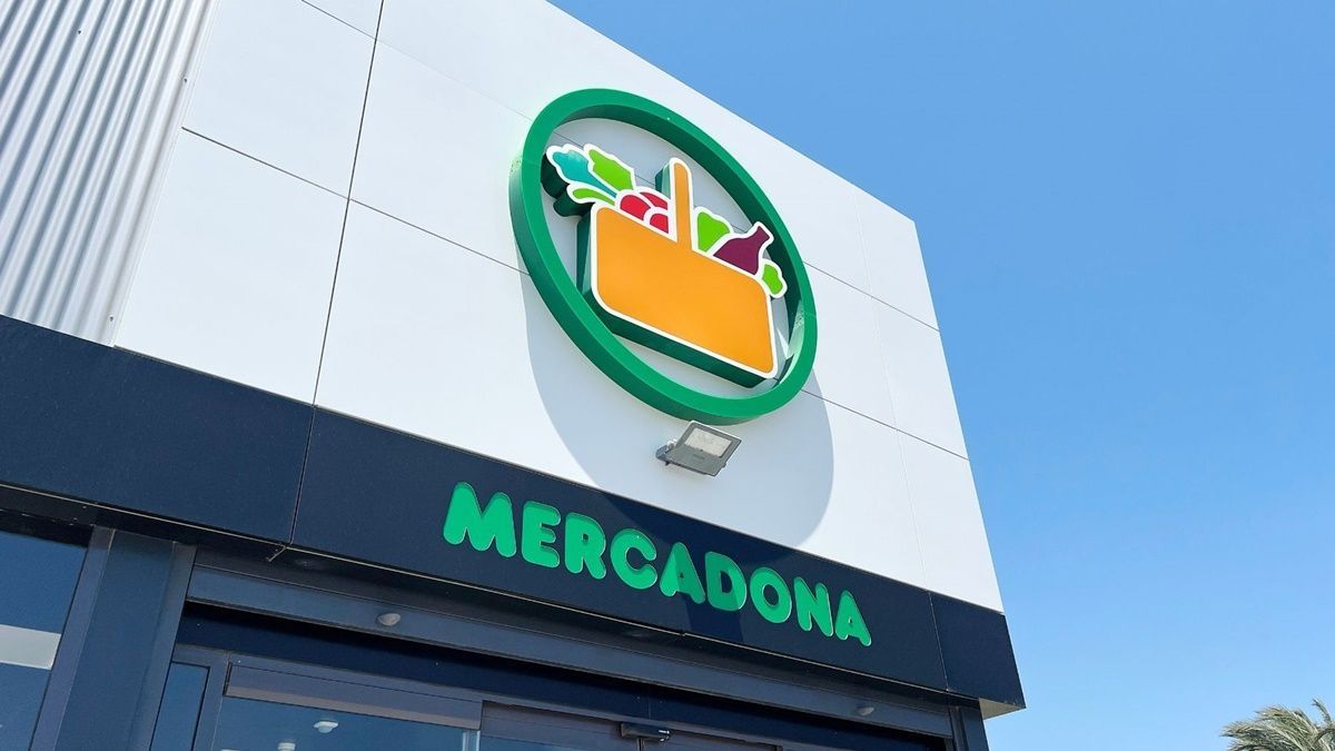 Fachada del supermercado Mercadona. Mercadona