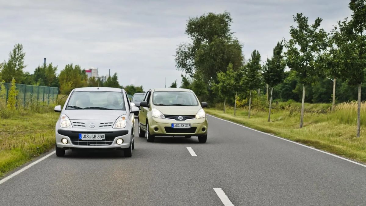 Un adelantamiento en carretera Un adelantamiento en carretera