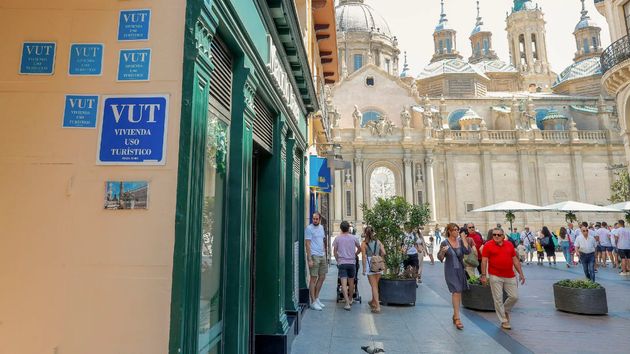 El Gobierno insta a Airbnb a eliminar más de 65.000 anuncios de pisos por ser ilegales