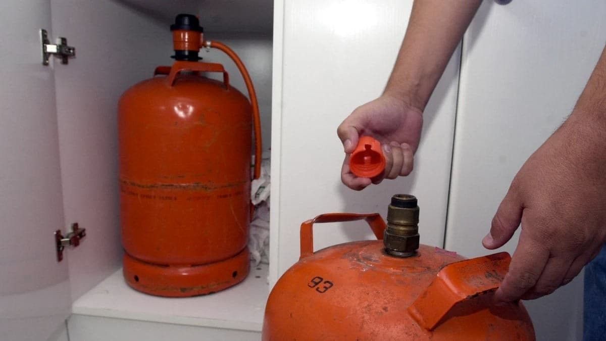 Dos bombonas de butano Dos bombonas de butano