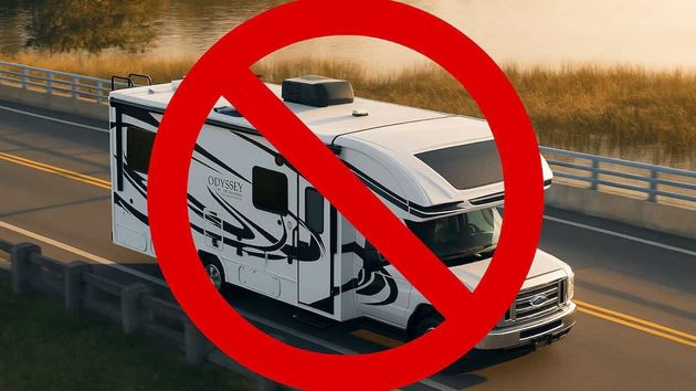 El país europeo que dice adiós a las autocaravanas: prohibidas con multas de hasta 300 euros por aparcar