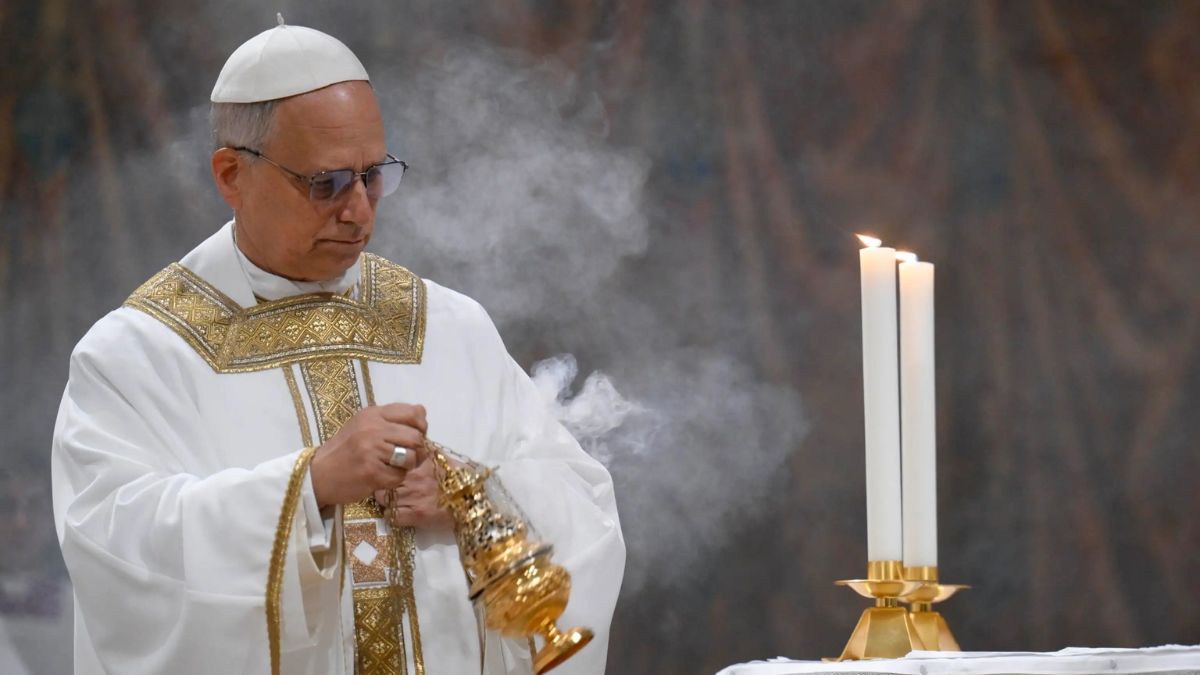 El Papa León XIV durante una Misa. Papa León XIV