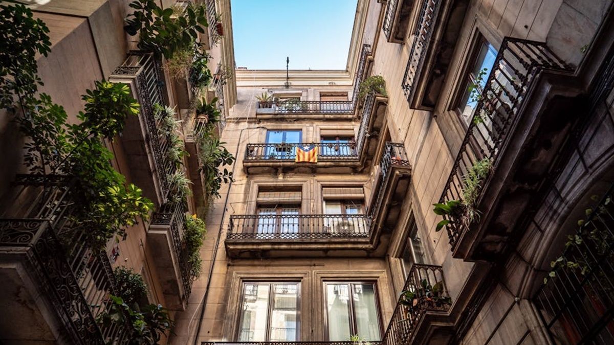 Varios edificios en Barcelona. Edificios en Barcelona