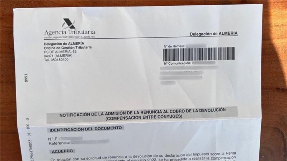 Notificación de la Agencia Tributaria Carta de la Agencia Tributaria