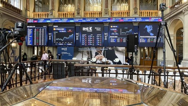El Ibex 35 sube debido a las tensiones arancelarias de Trump y la moderación de precios del IPC