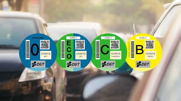 Las nuevas etiquetas de la DGT que piden los ecologistas: adiós a la ECO y una categoría más justa