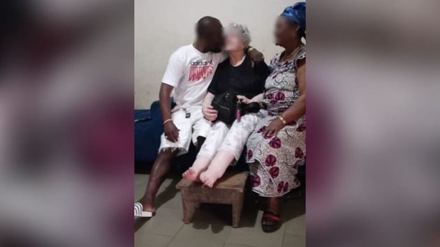 "Hago lo que quiero con mi dinero": A los 82 años, Maria José se une a los estafadores mientras su hijo pide ayuda