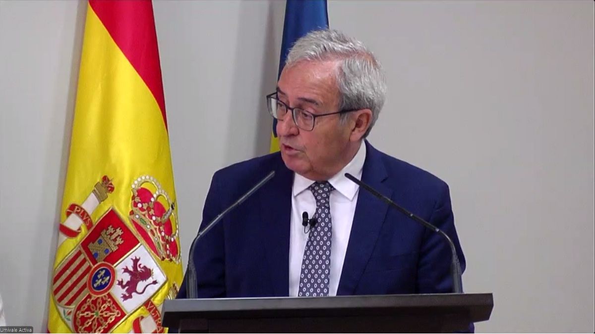 La incapacidad temporal cuesta 81.000 millones al año y bate récords de absentismo en España Uno de los ponentes de Umivale