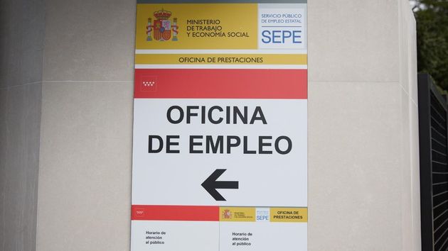 Cartel oficina de empleo del SEPE