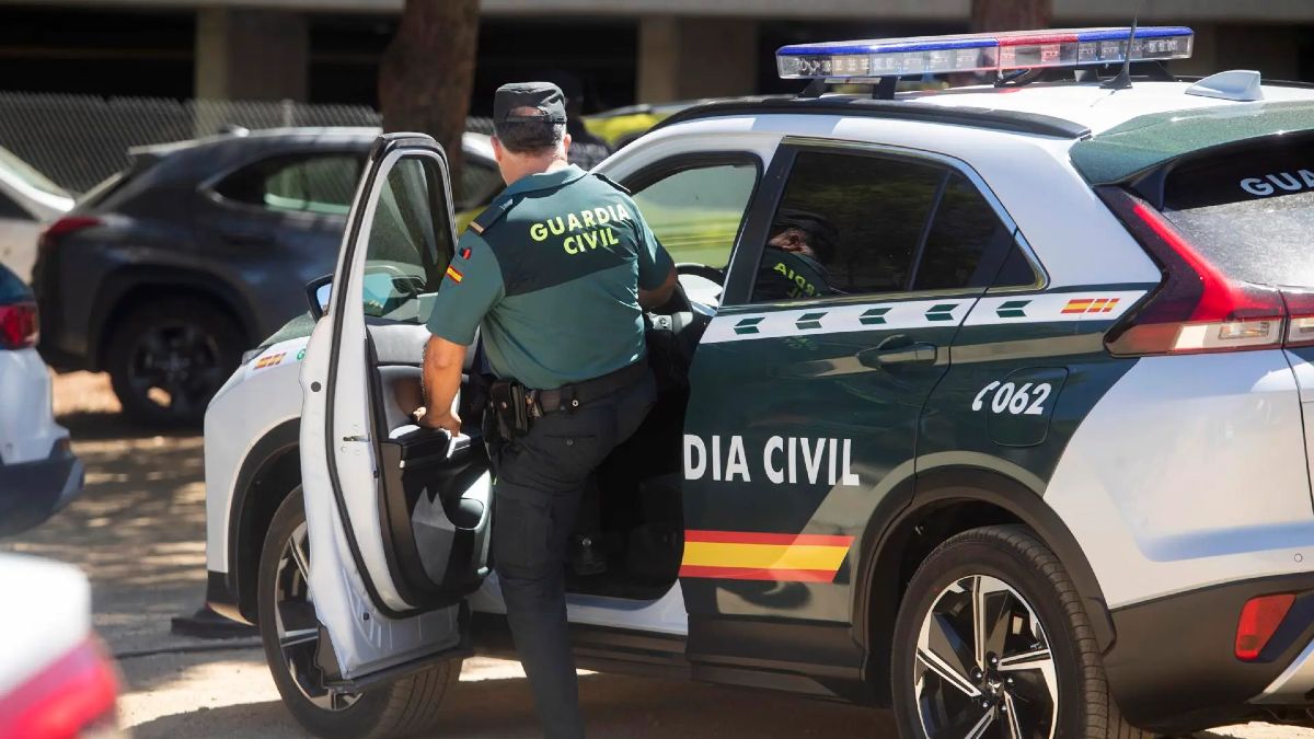 Coche patrulla de la Guardia Civil