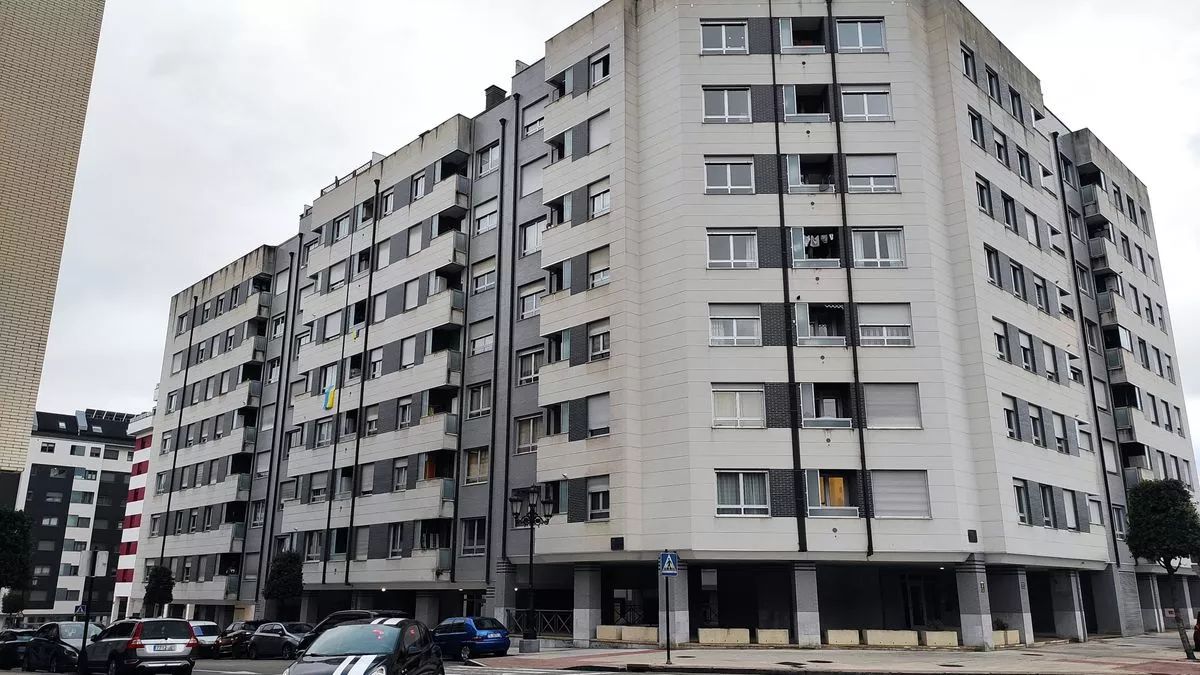 Estos son los requisitos para pedir una VPO en Andalucía: puedes elegir promoción y eres joven hasta los 40 Bloque de edificios de una VPO en Andalucía