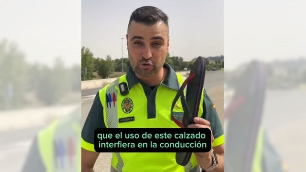 Aviso de la Guardia Civil a toda España: esto es lo que pasa por conducir con chanclas