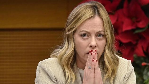 Meloni lanza un duro mensaje a Sánchez por el 5% en defensa: “España ha firmado exactamente el mismo documento que Italia”