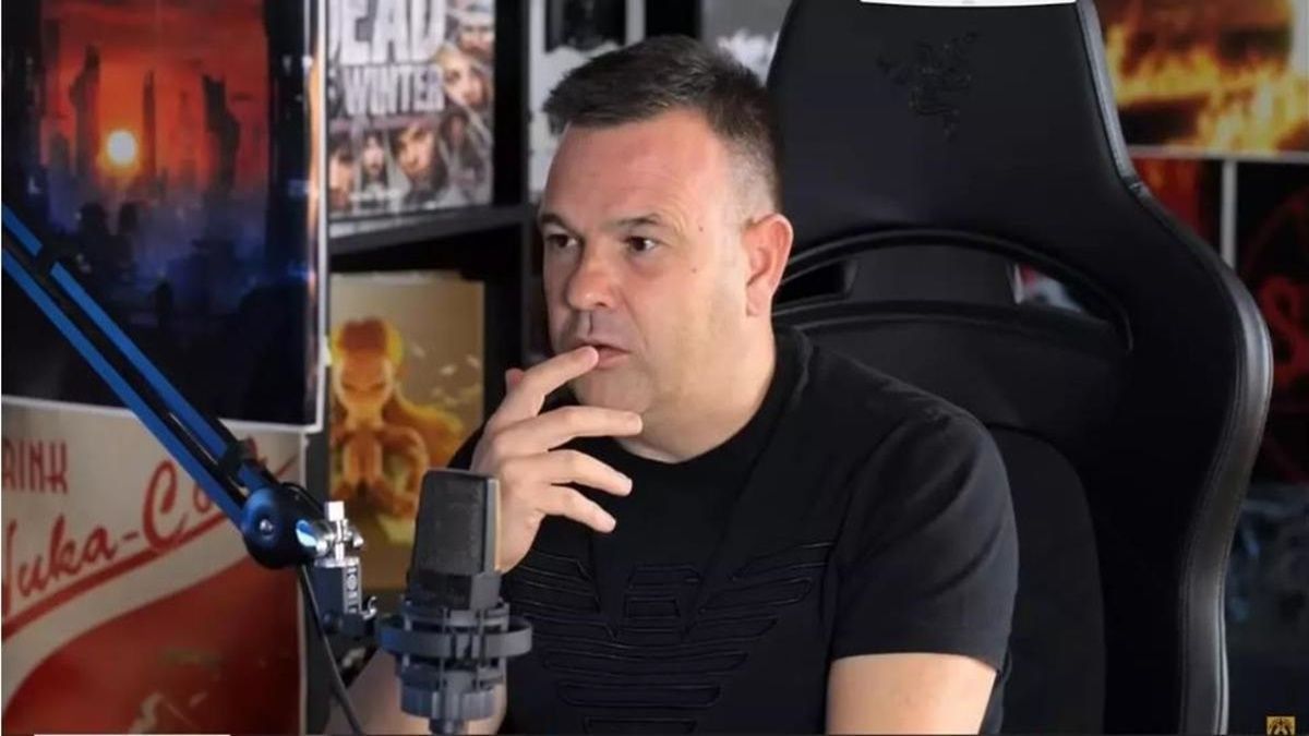 El millonario José Elías explica cómo invierte su dinero: "No te puedes jugar el 80% de tu patrimonio..." El empresario Jose Elías en el podcast 'The Wild Project'