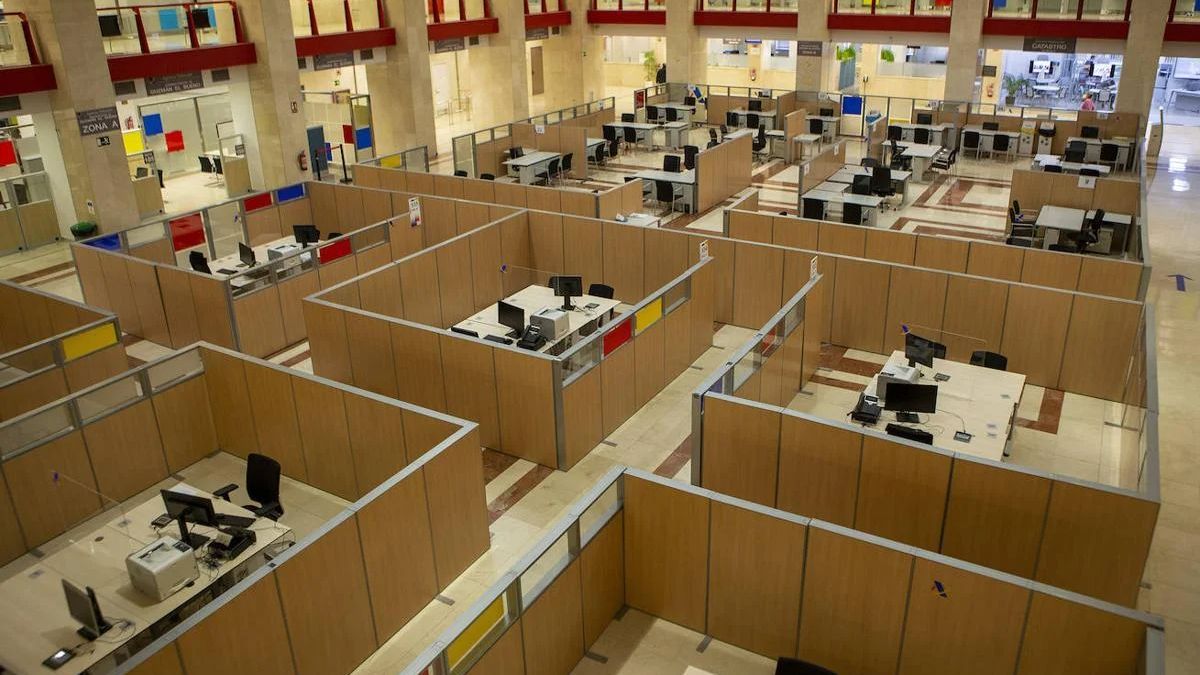 Oficinas de las Agencia Tributaria vacías Oficinas de las Agencia Tributaria vacías