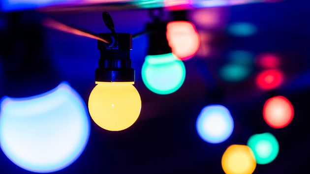El precio de la luz hoy 4 de julio de 2025 por horas: las horas más baratas y caras dentro del PVPC
