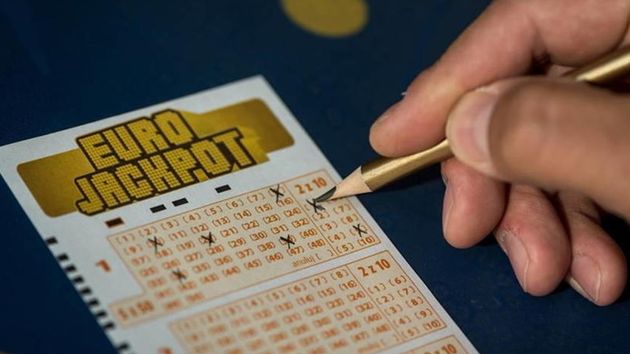 Millonarios por unos segundos: miles de noruegos creen haber ganado una fortuna en la lotería, pero era un error